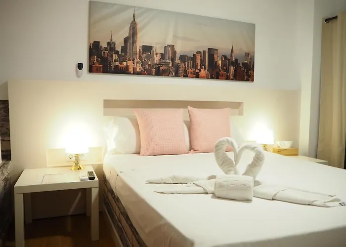 Suits - Adults Only Check In Desde 14 00h