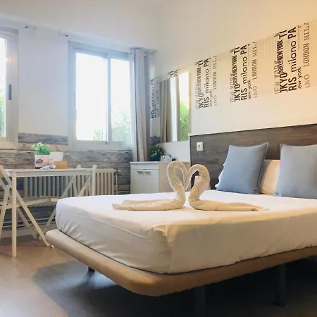 Suits Centro Historico, Establecimiento Automatizado-fast Auto Check In&out, Solo Adultos-adults Only 2* Walencja