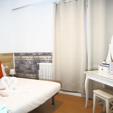 Suits You: Adults-only Centro Historico With Auto Check-in 2*